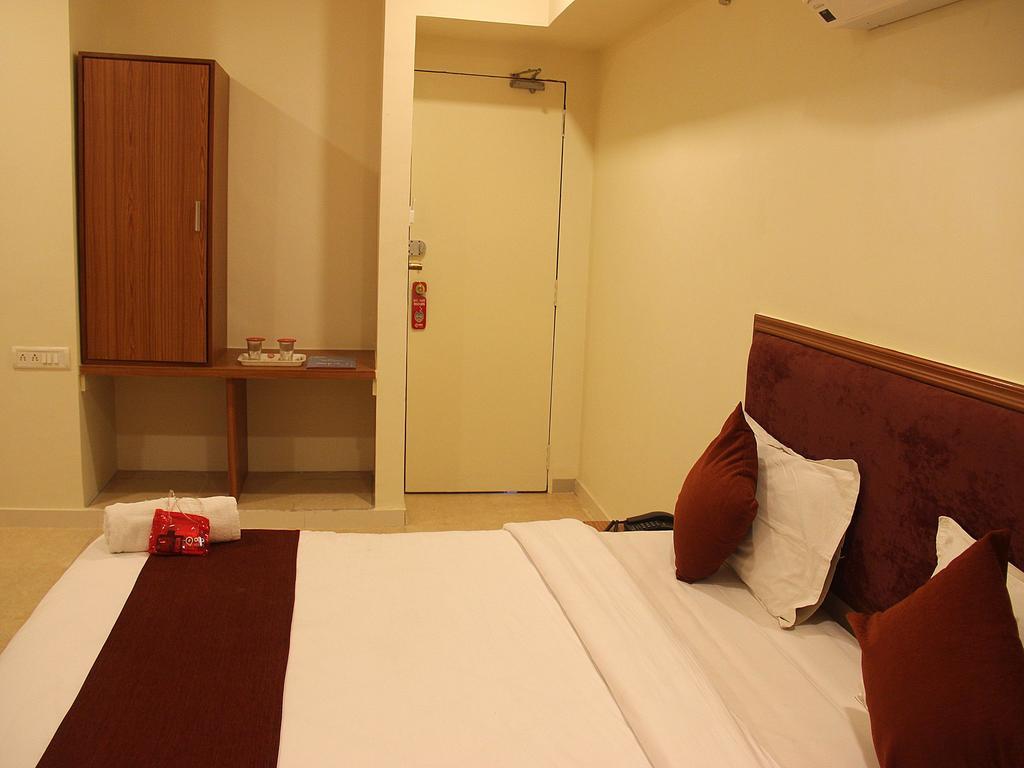 Hotel R V Regency Amritsar Exterior foto