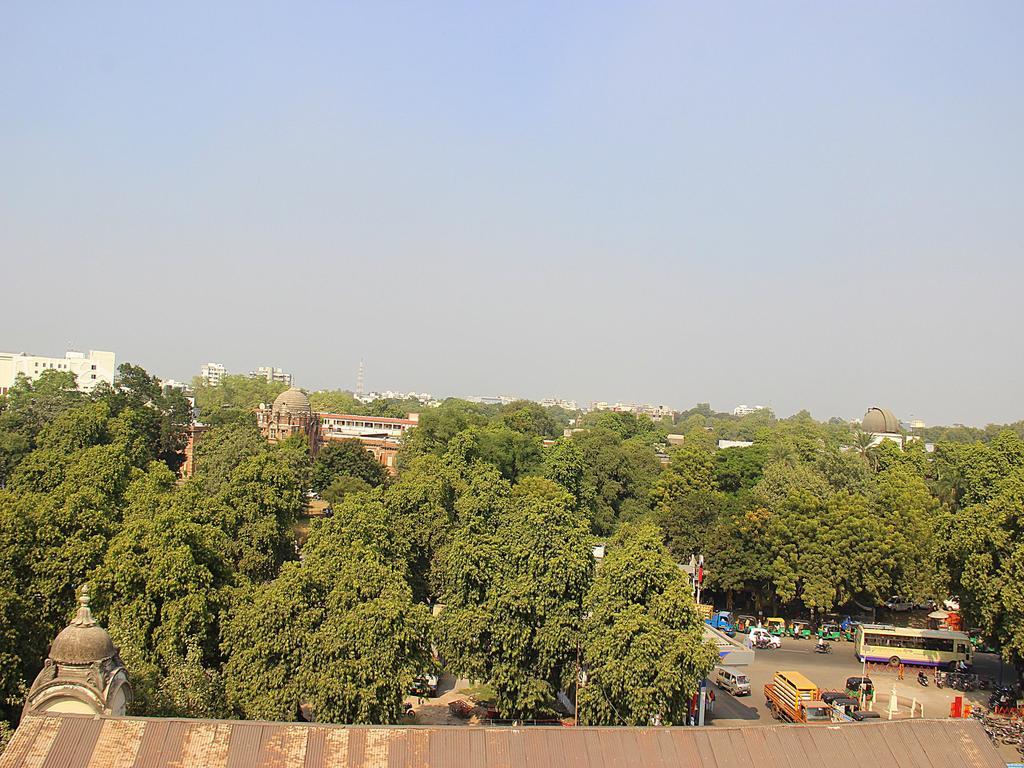 Hotel R V Regency Amritsar Exterior foto