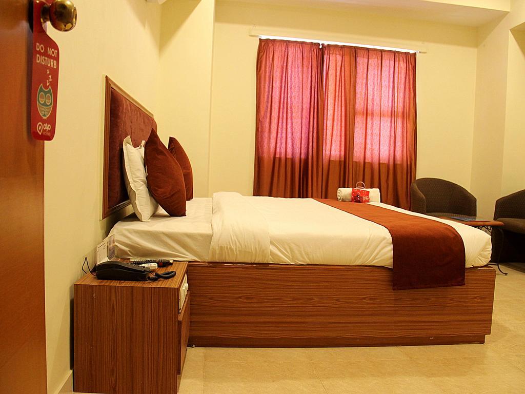Hotel R V Regency Amritsar Exterior foto